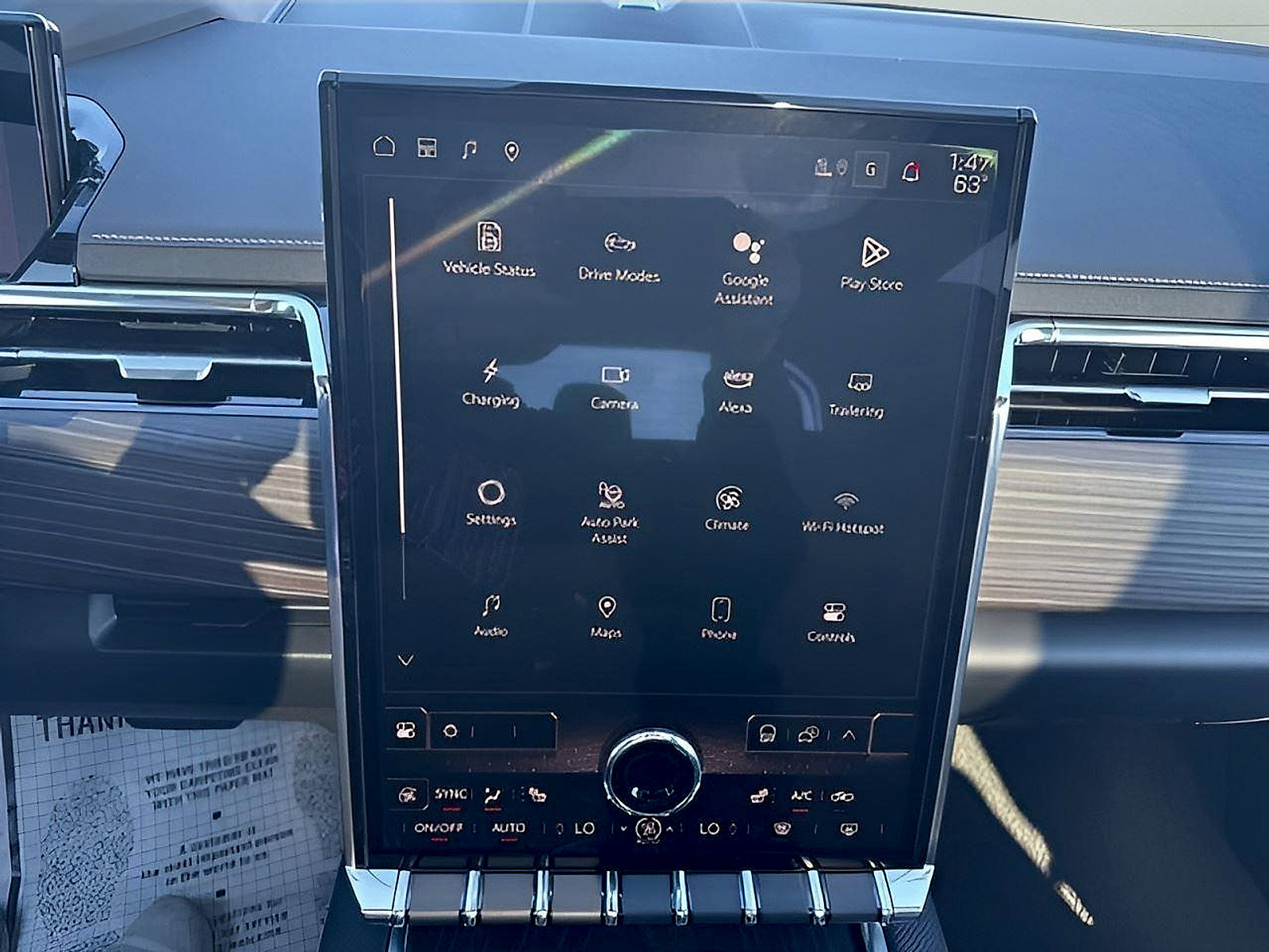 New 2024 GMC Sierra EV Denali AWD/4WD image 17