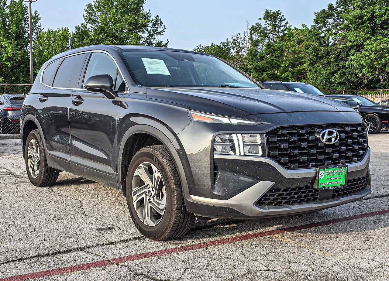 Used 2023 Hyundai Santa Fe SE AWD/4WD image 1