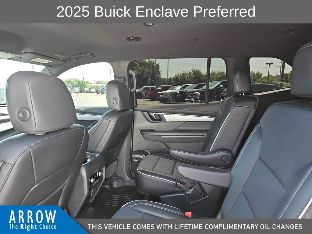 Used 2025 Buick Enclave Preferred w/ Power Package FWD image 19