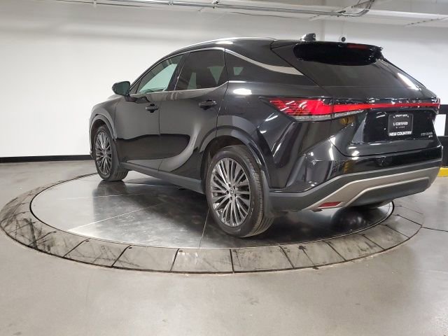 Used 2023 Lexus RX 350 w/ Cold Area Package image 6