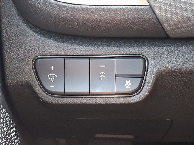 Used 2024 Kia Seltos LX AWD/4WD image 24