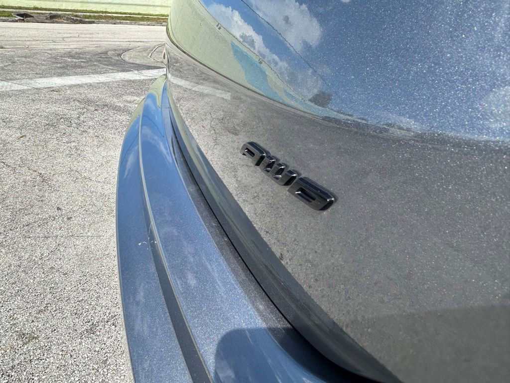 Used 2024 Ford Edge SE w/ Black Appearance Package image 35