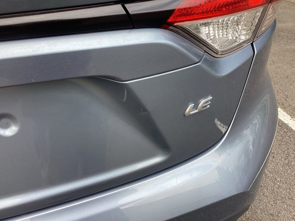 Used 2022 Toyota Corolla LE FWD image 12