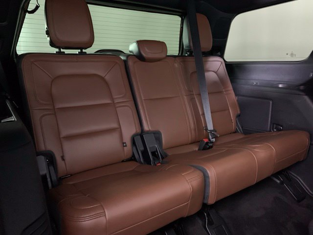 Used 2023 Lincoln Navigator Reserve w/ Equipment Group 201A AWD/4WD image 10