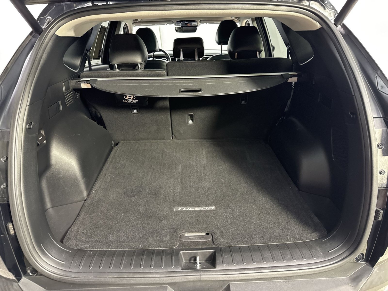 Used 2022 Hyundai Tucson Limited AWD/4WD image 38
