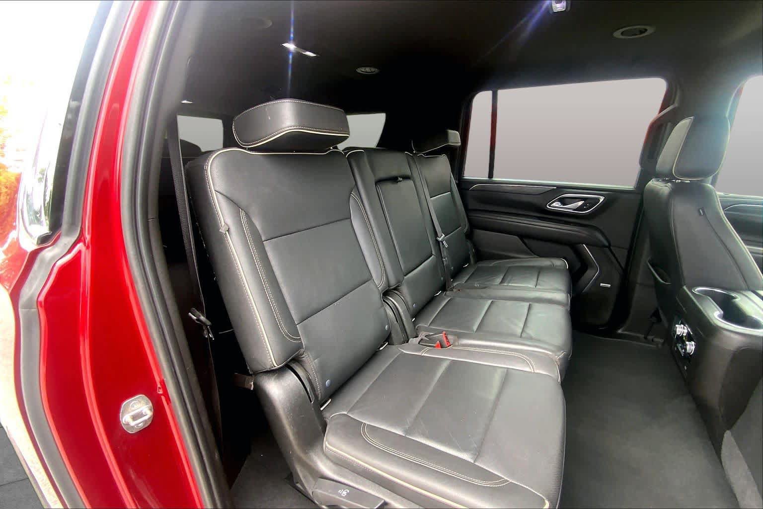 Used 2021 GMC Yukon XL SLT AWD/4WD image 19