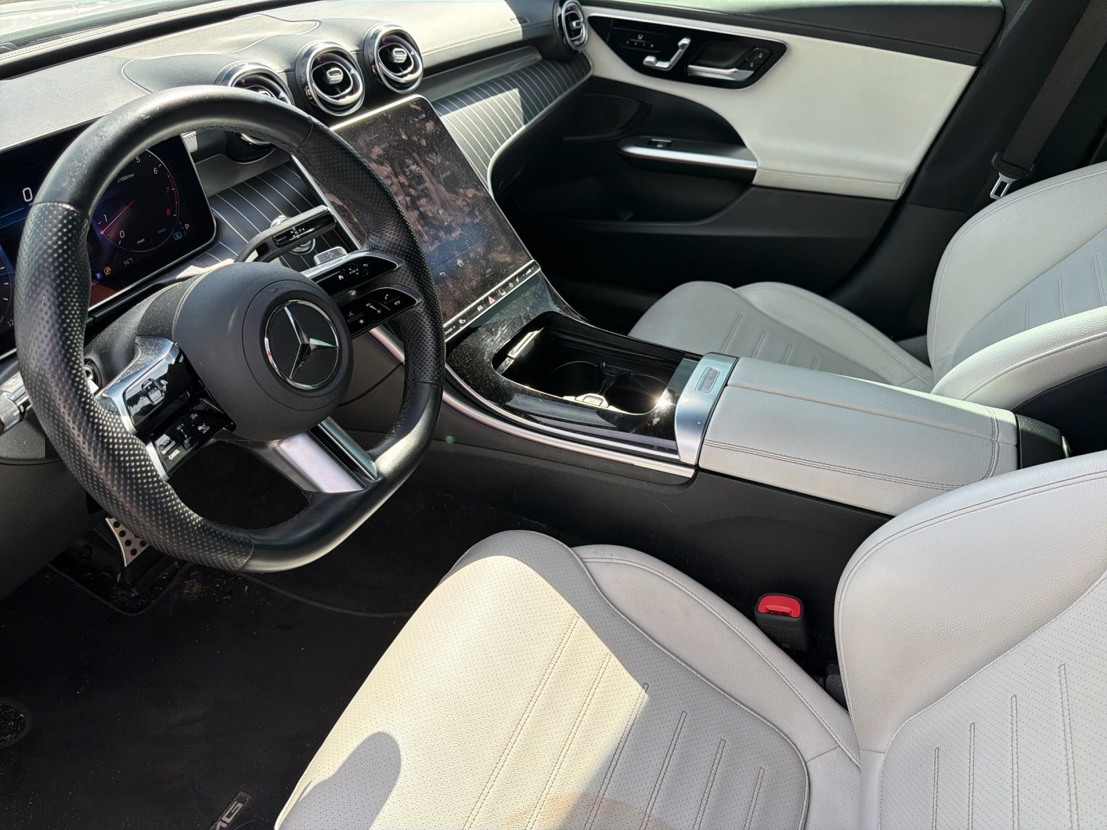 Used 2023 Mercedes-Benz C 300 Sedan image 8