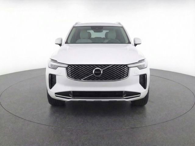 New 2026 Volvo XC90 B6 Core image 42