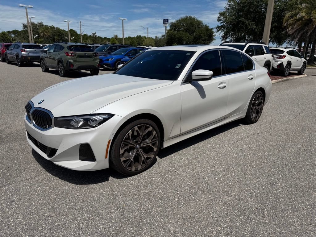 Used 2025 BMW 330i xDrive Sedan w/ M Sport Package AWD/4WD image 10