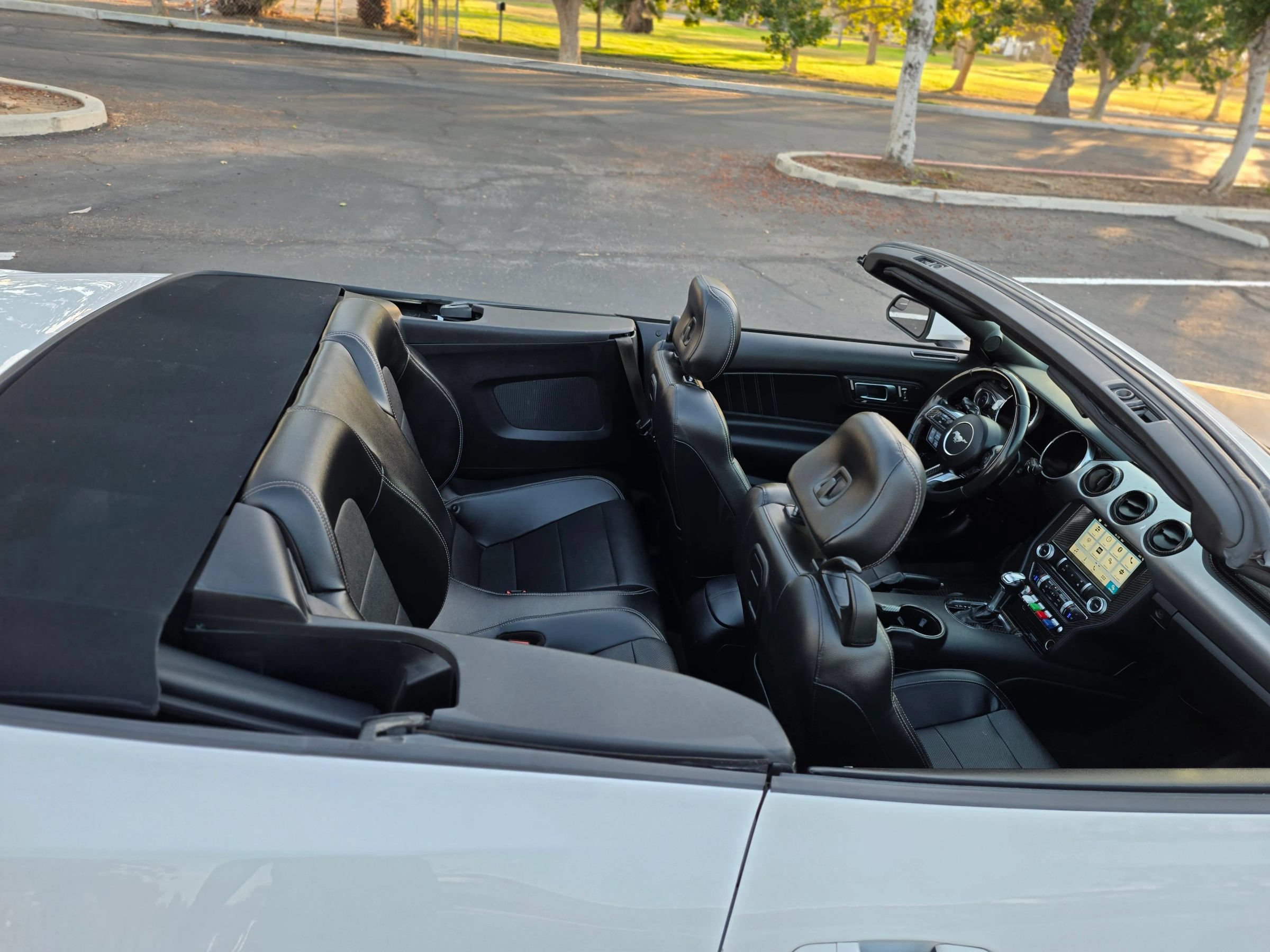 Used 2019 Ford Mustang GT Premium RWD image 14
