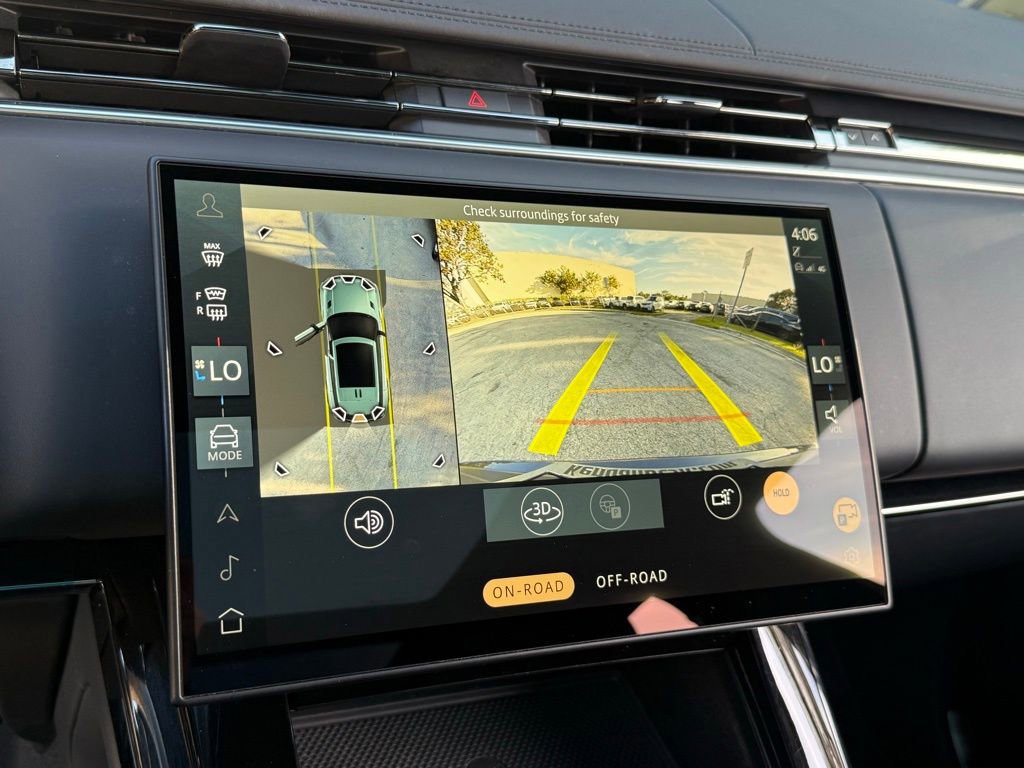 Used 2025 Land Rover Range Rover Sport SE image 22