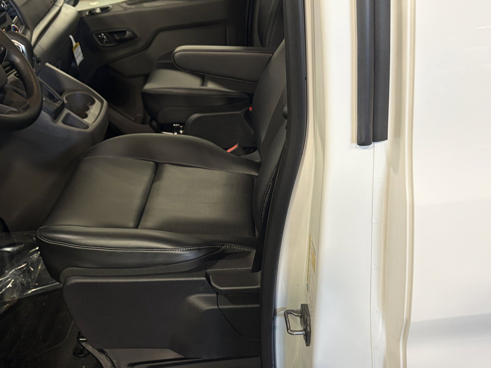 Used 2025 Ford Transit 150 Low Roof AWD image 25