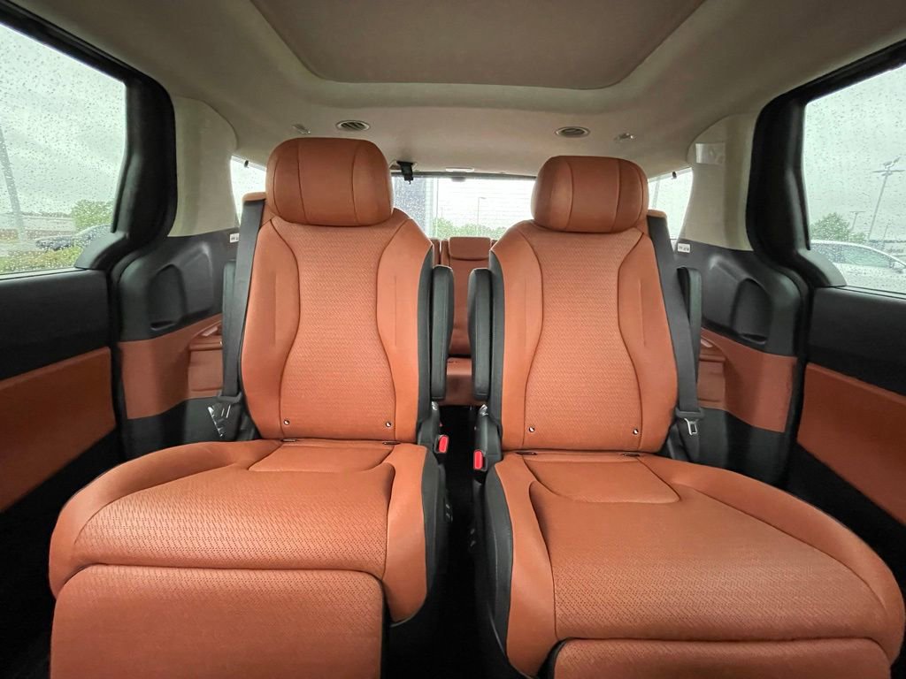 New 2026 Kia Carnival SX Prestige FWD image 32