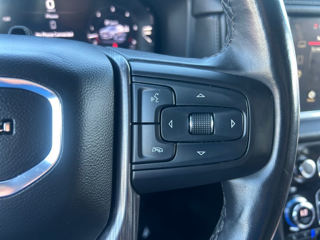 Used 2023 GMC Yukon Denali Ultimate AWD/4WD image 21