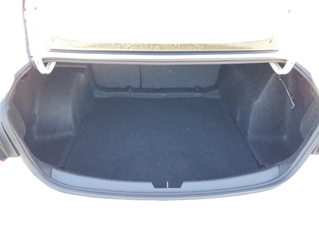 Used 2022 Chevrolet Malibu LT FWD image 29