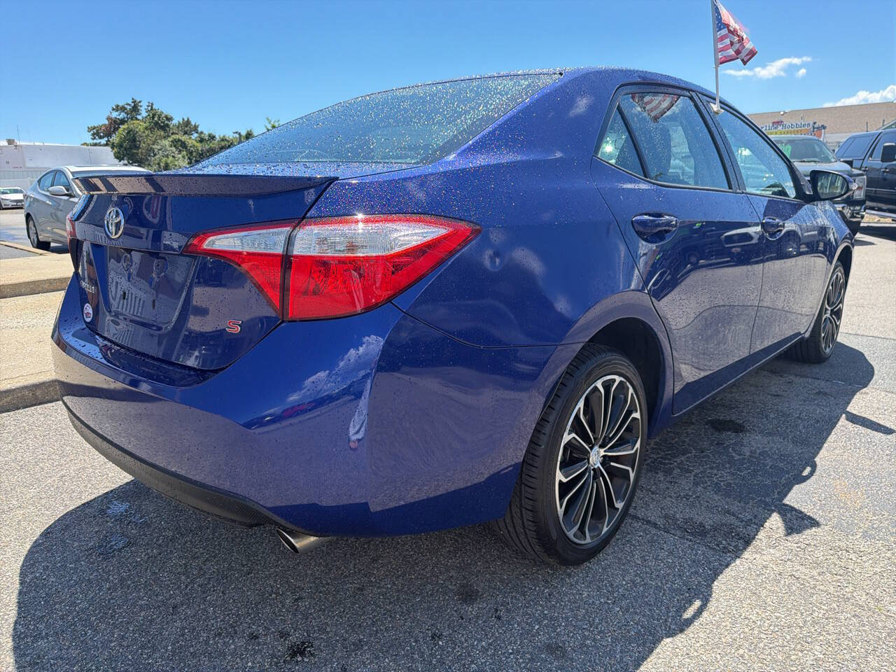 Used 2015 Toyota Corolla S FWD image 9