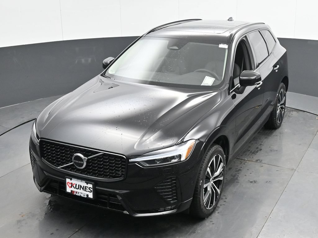 Used 2025 Volvo XC60 B5 Plus w/ Protection Package Premier AWD/4WD image 44