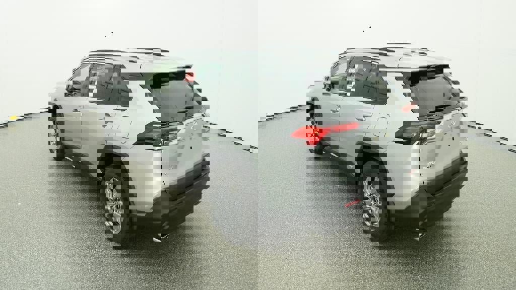 New 2025 Toyota RAV4 XLE image 5