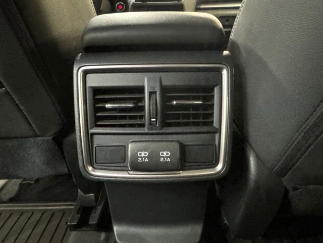 Used 2020 Subaru Forester Premium AWD/4WD image 21