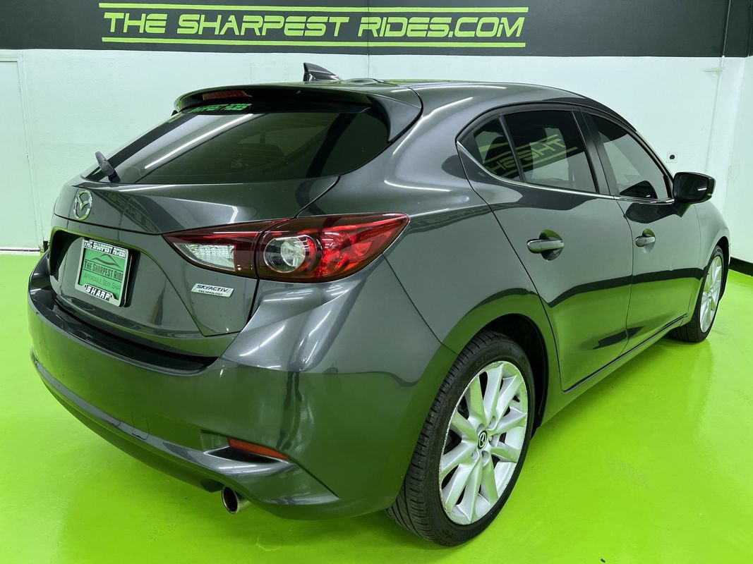 Used 2017 MAZDA MAZDA3 Grand Touring FWD image 10