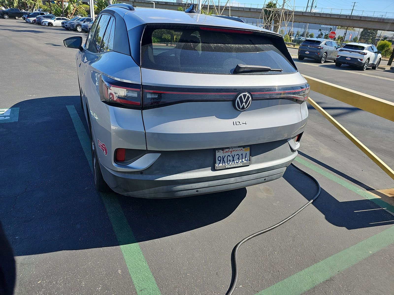 Used 2023 Volkswagen ID.4 S image 6