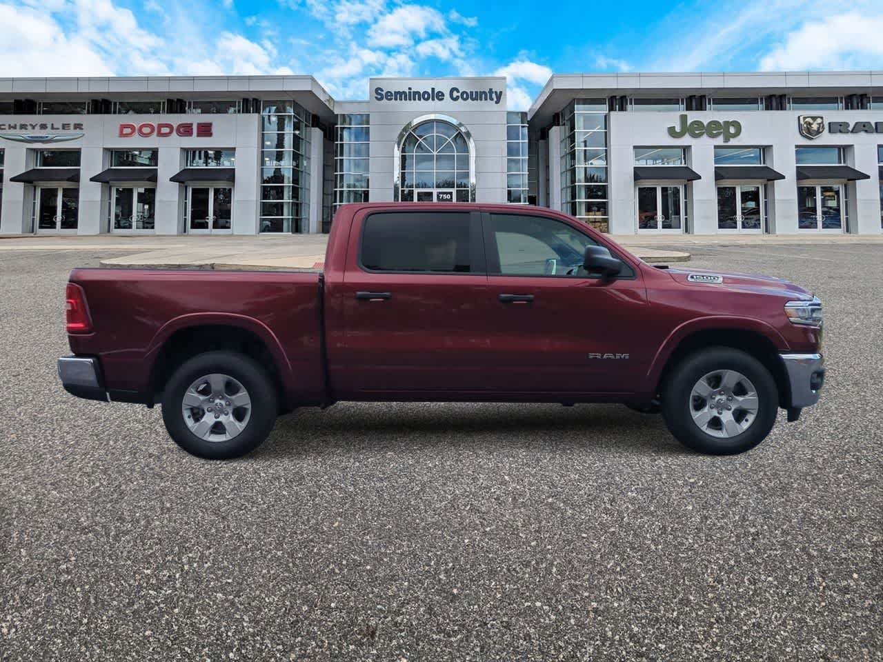 Certified 2025 RAM 1500 Big Horn AWD/4WD image 9