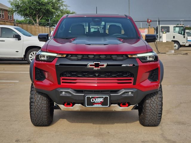 Used 2026 Chevrolet Colorado ZR2 w/ Technology Package AWD/4WD image 9