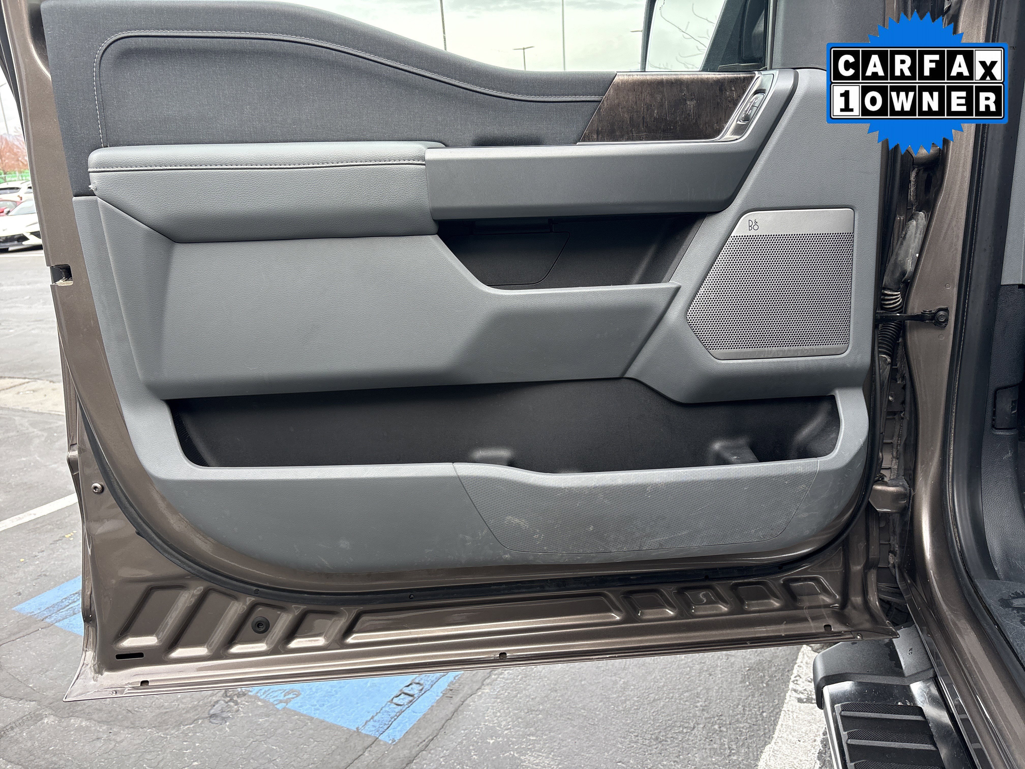 Used 2021 Ford F150 Lariat w/ Equipment Group 501A Mid image 15