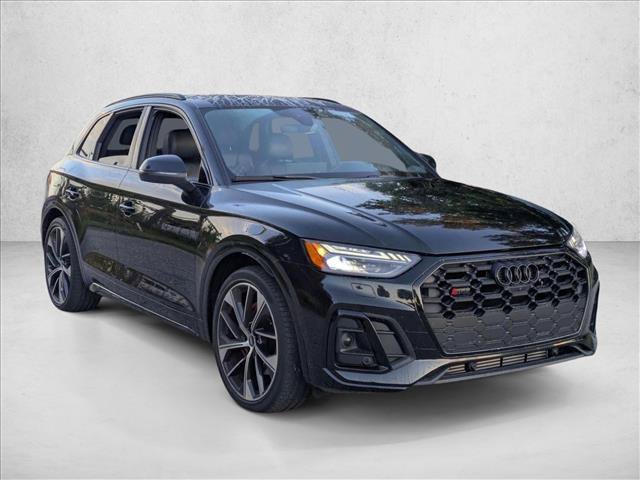 Used 2021 Audi SQ5 Prestige w/ Prestige Package AWD/4WD image 3