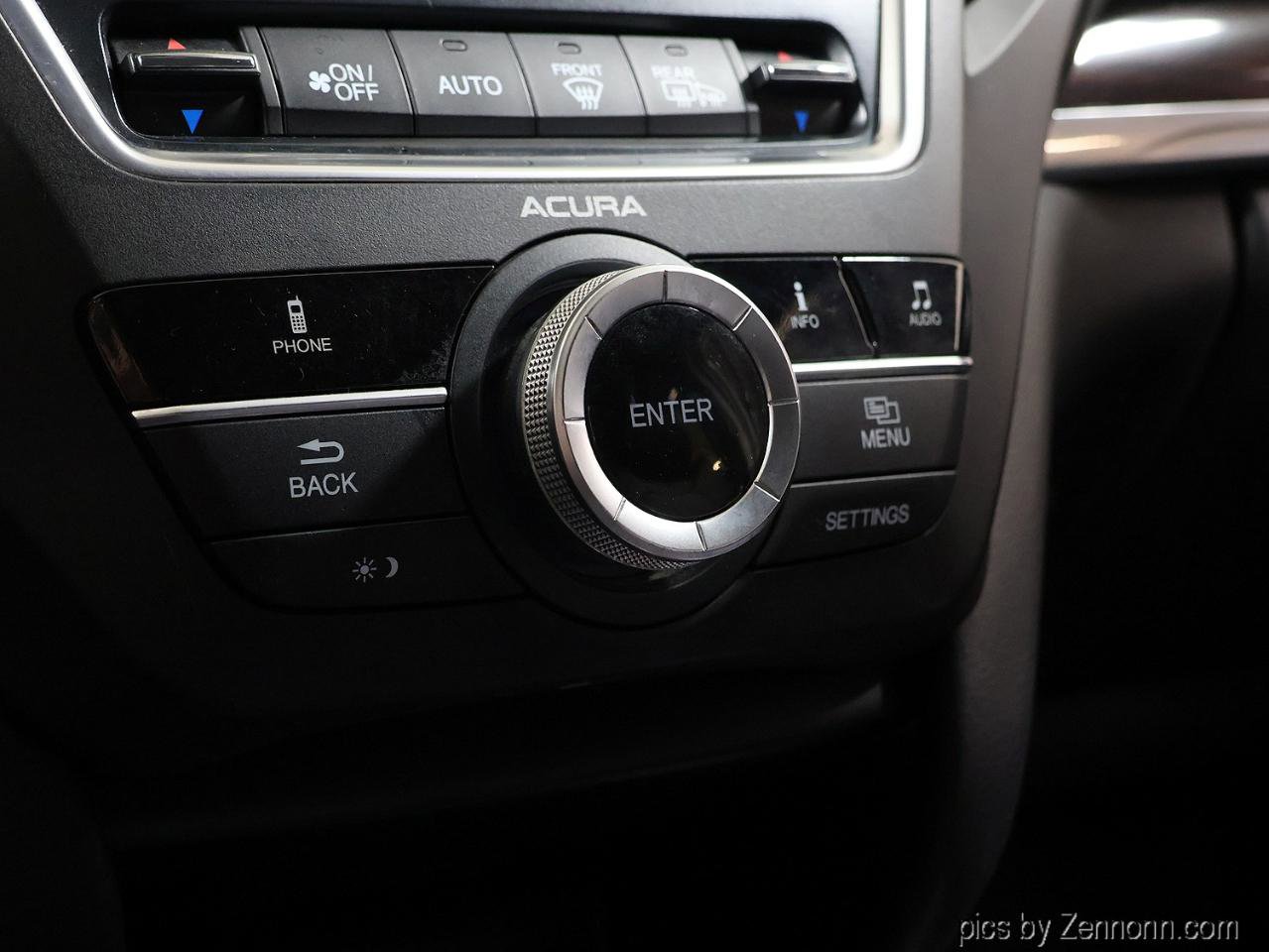Used 2015 Acura MDX SH-AWD image 23