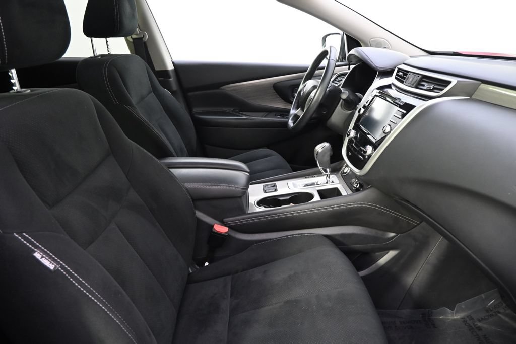 Used 2018 Nissan Murano SV w/ Premium Package AWD/4WD image 16