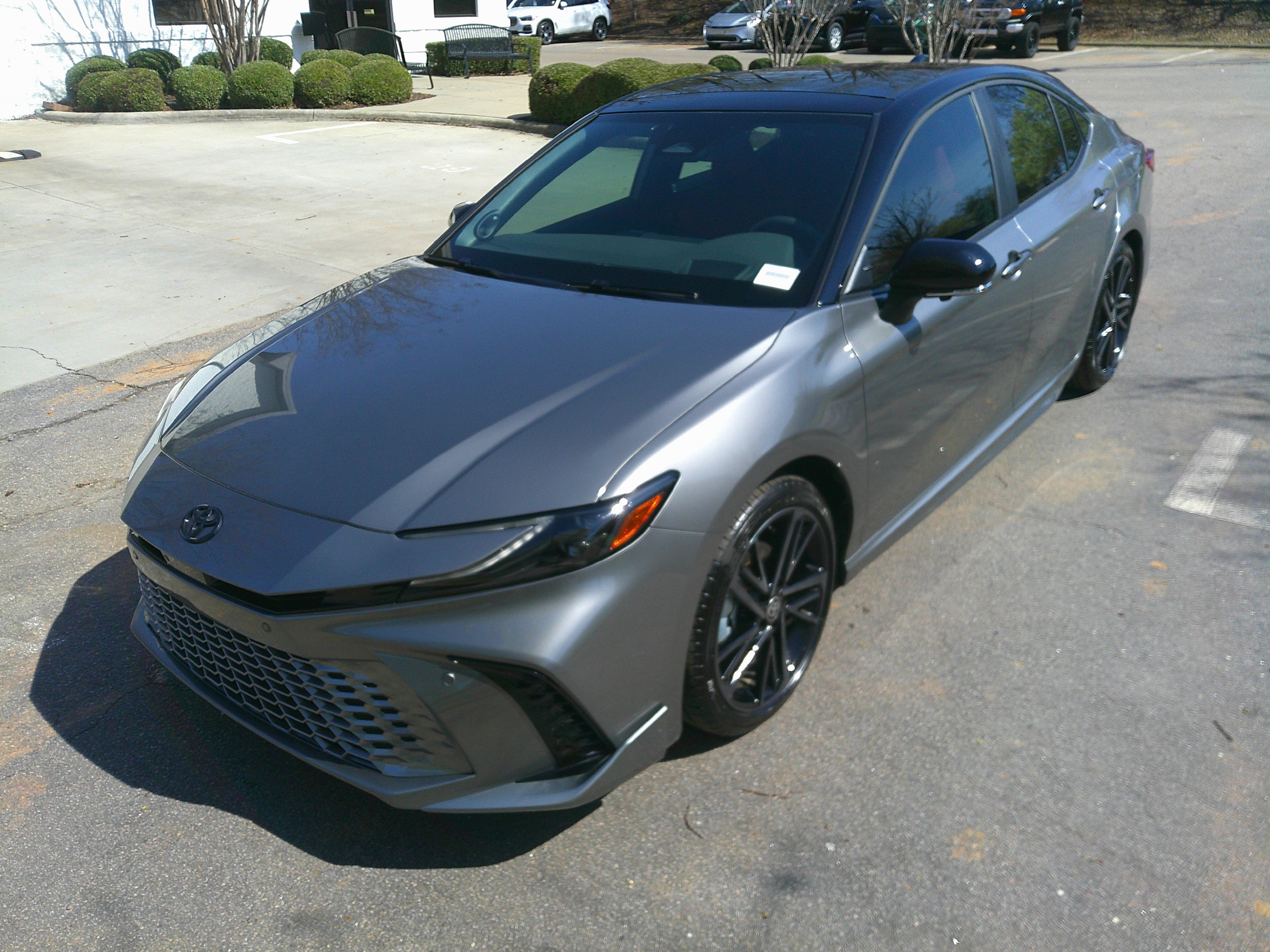 Used 2025 Toyota Camry XSE w/ Premium Plus Package image 5