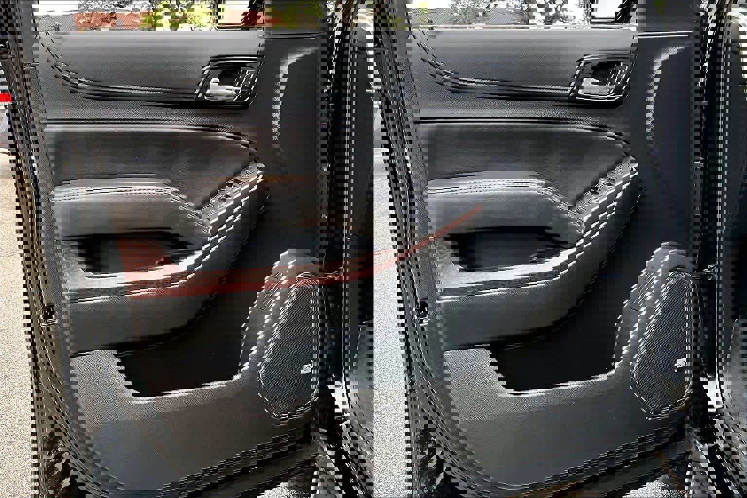 Used 2019 GMC Yukon SLT image 22