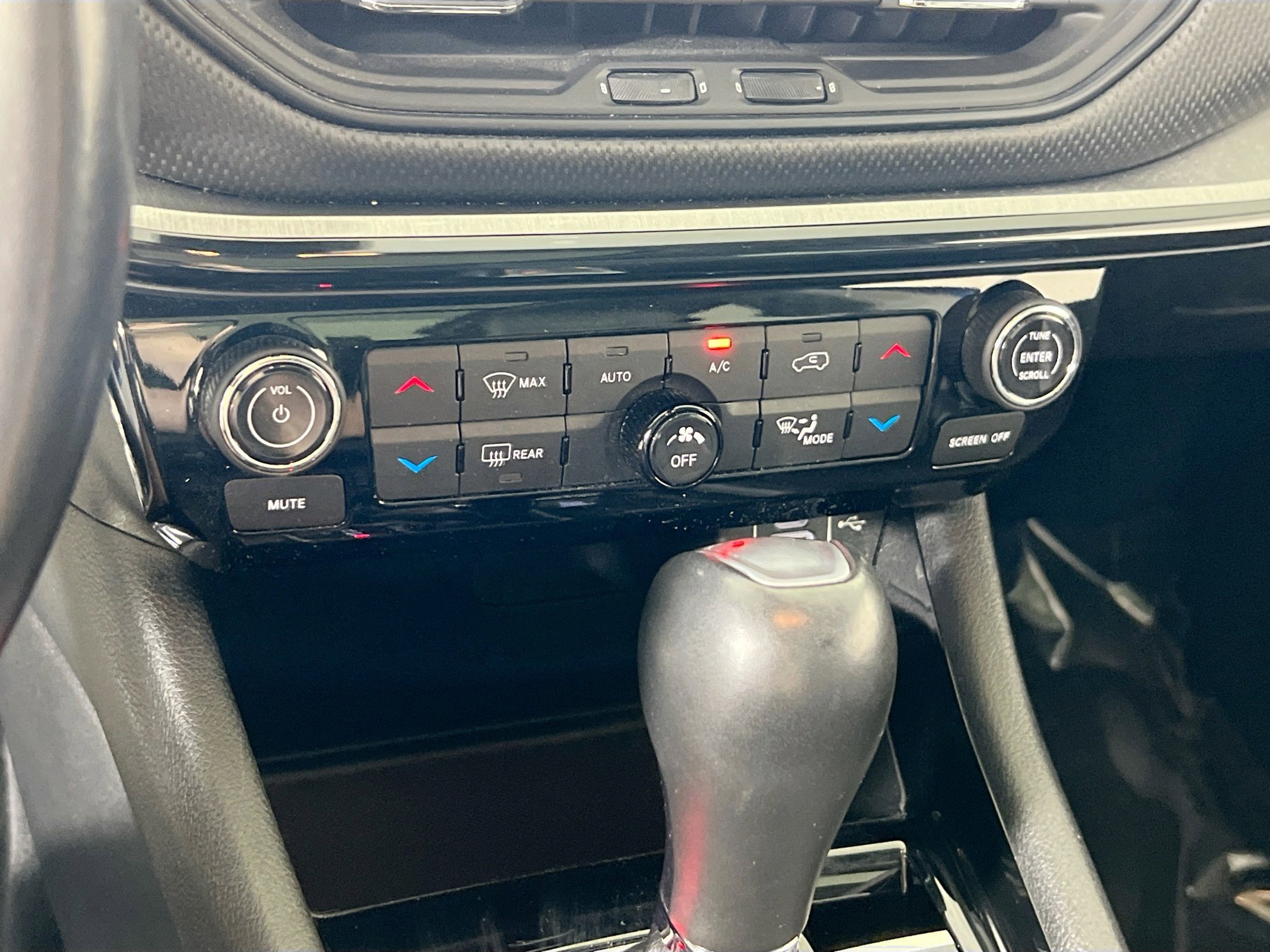 Used 2022 Jeep Compass Trailhawk w/ Trailhawk Elite Group image 16