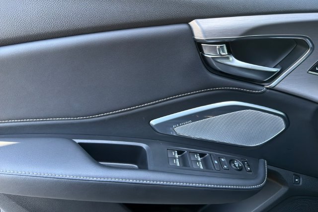 Used 2019 Acura RDX w/ Technology Package FWD image 11