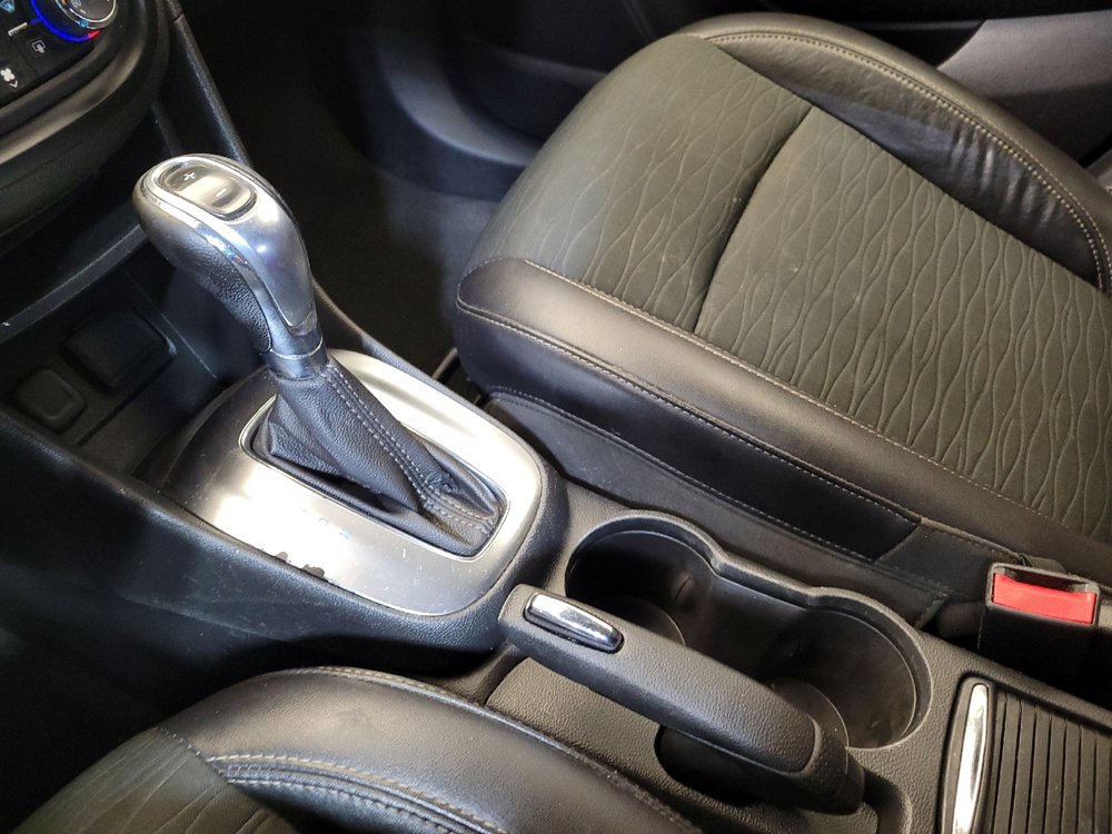 Used 2015 Buick Encore Convenience FWD image 26