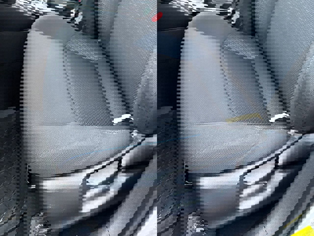 Used 2021 Toyota Corolla SE image 28