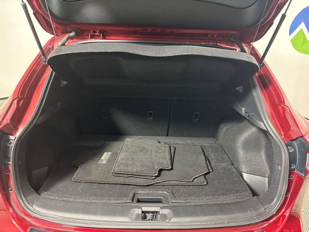 Used 2022 Nissan Rogue Sport SL w/ Premium Package image 12