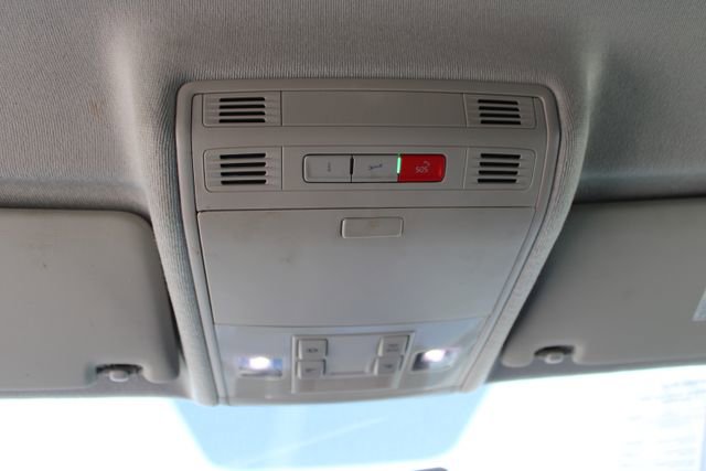 Used 2022 Volkswagen Tiguan S image 17