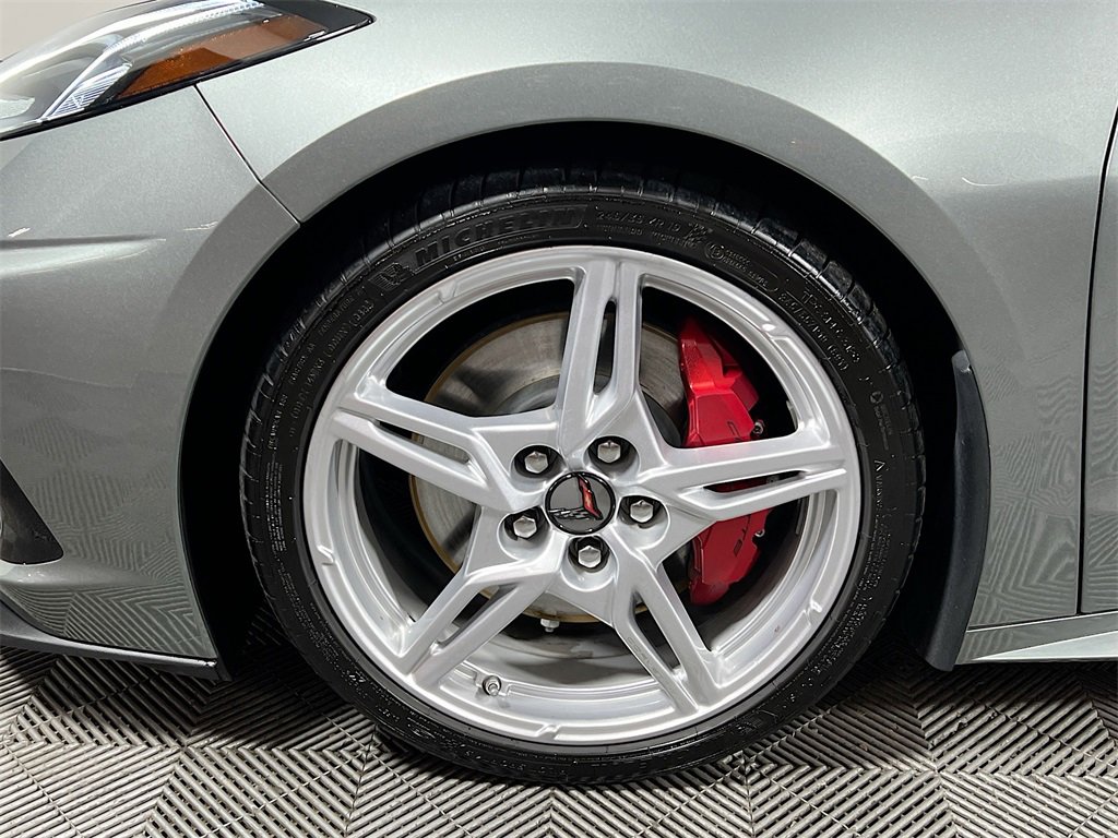 Used 2022 Chevrolet Corvette Stingray Coupe w/ Z51 Performance Package image 25