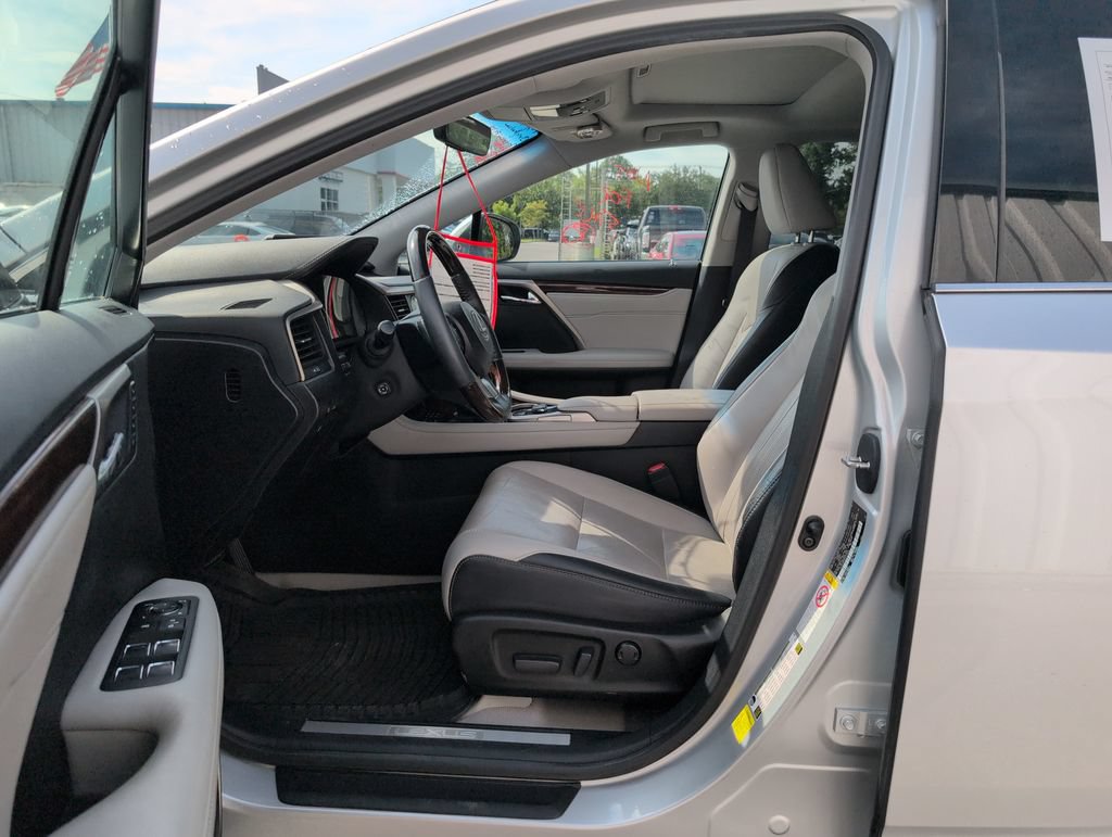 Used 2017 Lexus RX 350 FWD w/ Premium Package image 10