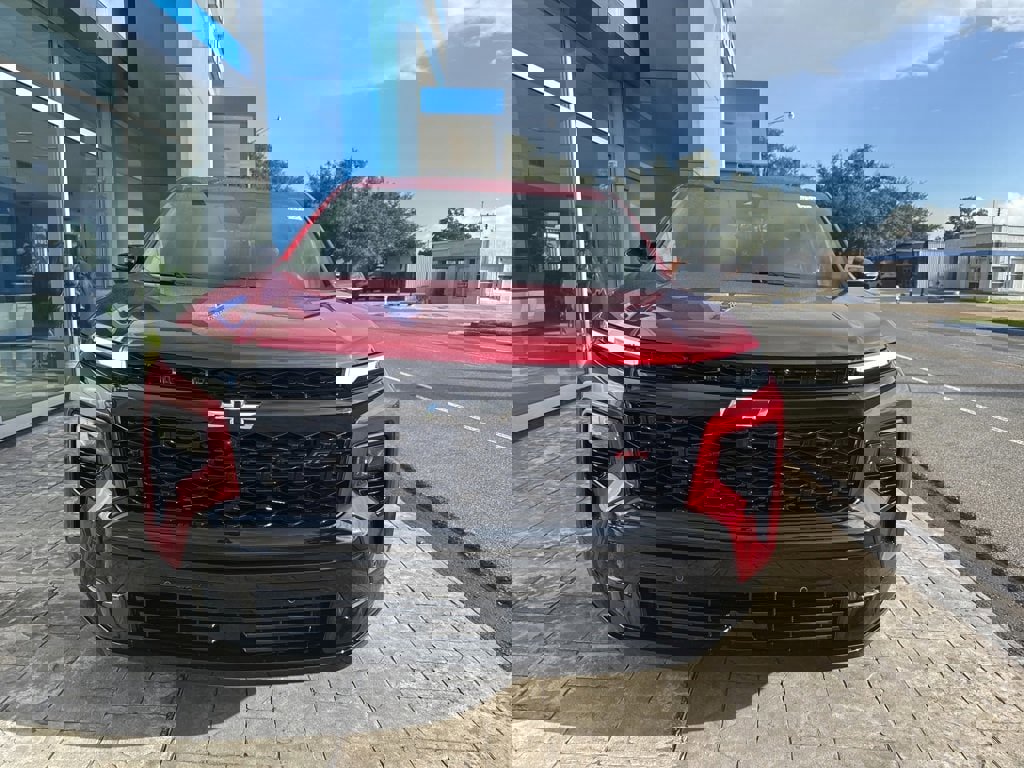 New 2026 Chevrolet Traverse RS w/ LPO, Floor Liner Package image 2