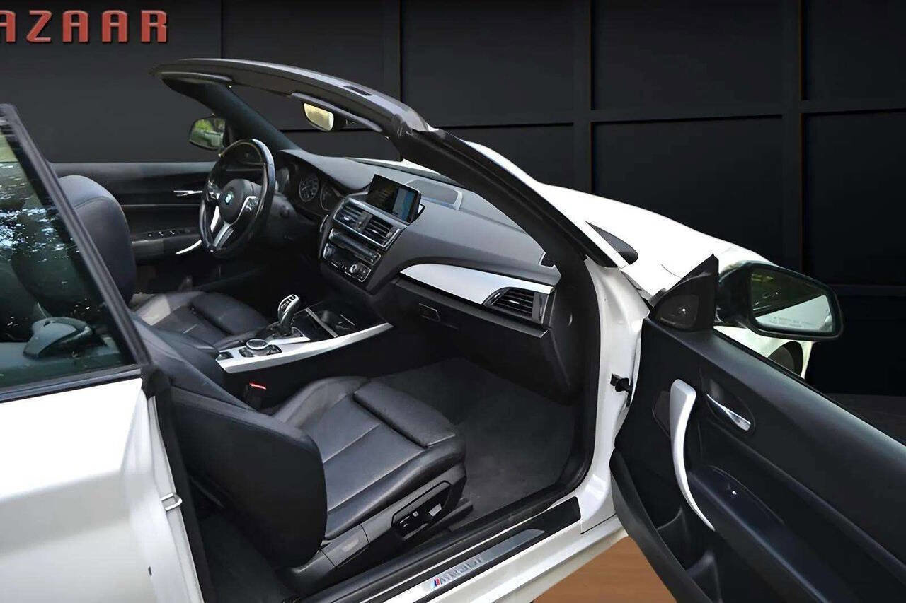 Used 2015 BMW M235i Convertible image 19