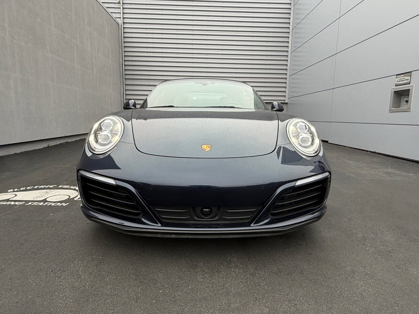 Certified 2019 Porsche 911 Carrera 4S AWD/4WD image 6