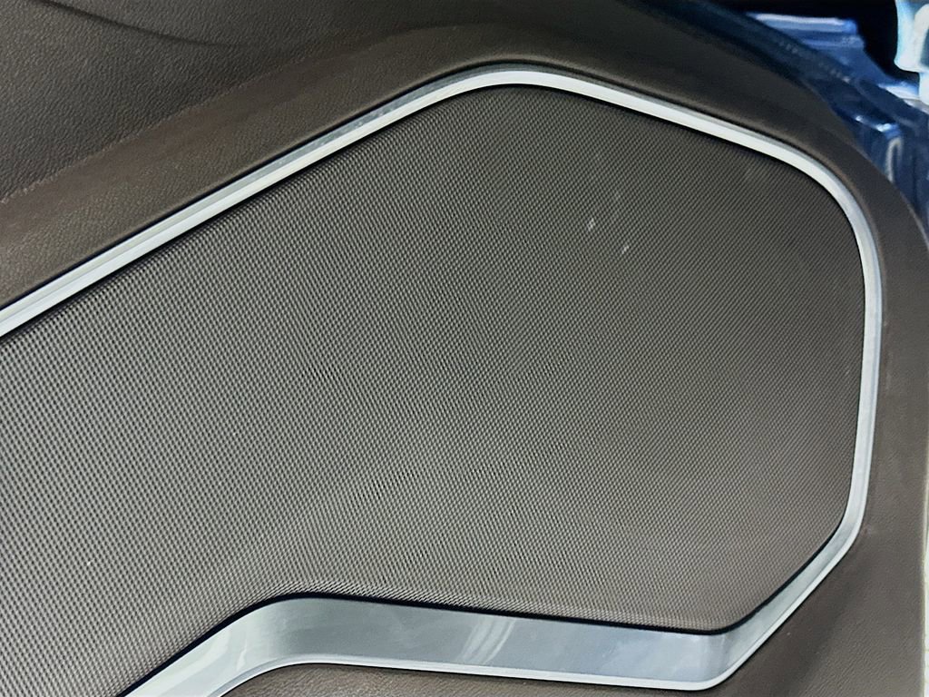 Used 2024 Chevrolet Silverado 1500 LTZ w/ LTZ Premium Texas Edition image 18