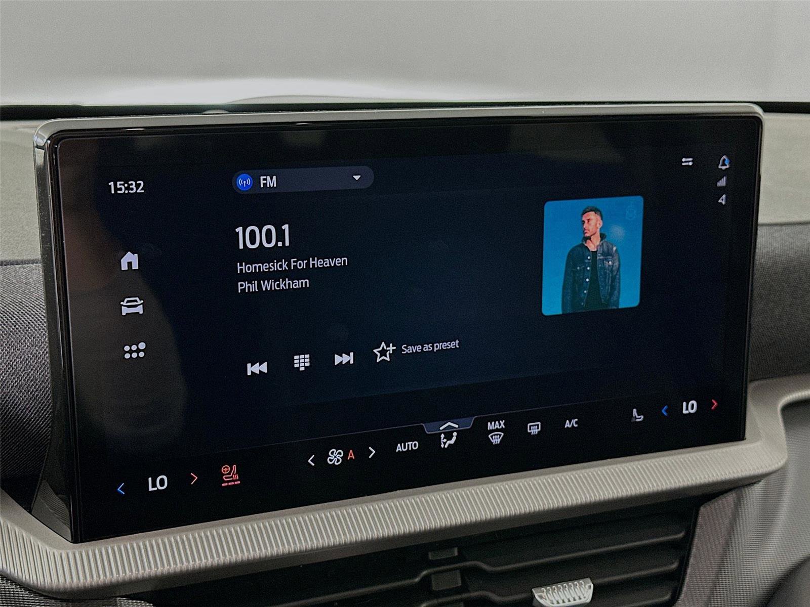 New 2026 Ford Explorer ST w/ Sun And Sound Package image 7