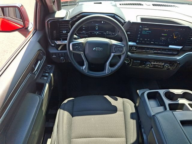 Used 2023 Chevrolet Silverado 1500 RST AWD/4WD image 9