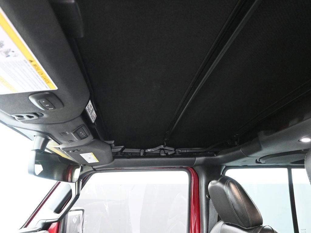 Used 2021 Jeep Wrangler Unlimited Sahara image 12