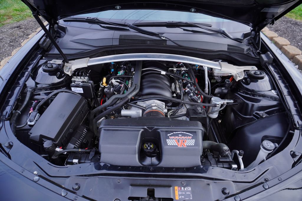 Used 2011 Chevrolet Camaro SS w/ RS Package image 28