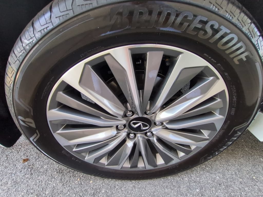 Used 2026 INFINITI QX80 Luxe w/ Cargo Package RWD image 29